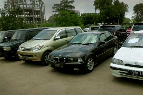 Jual-Beli-Mobil-Bekas