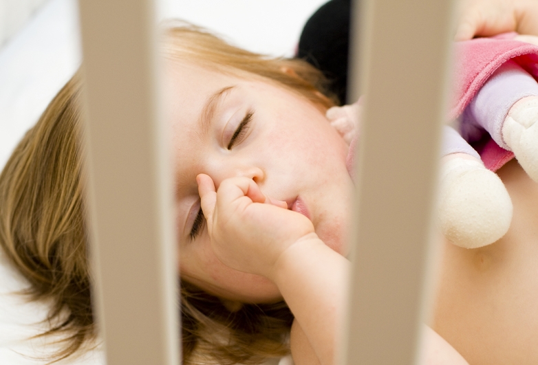 anak-suka-menghisap-jempol-2