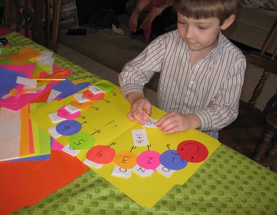 permainan-kertas-asturo