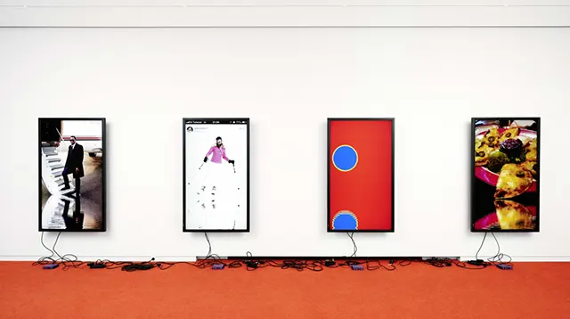 Seni rupa murni Cory Arcangel, Intallation view